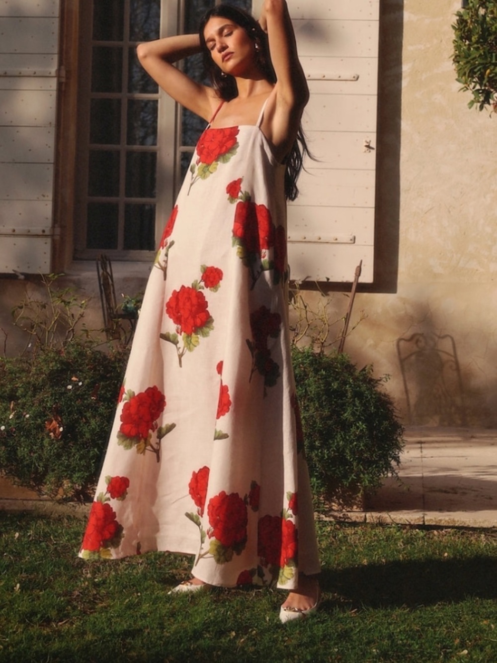 Morton Mac Camilla Floral Linen-Blend Maxi Dress in Cream with Red Roses, S M L